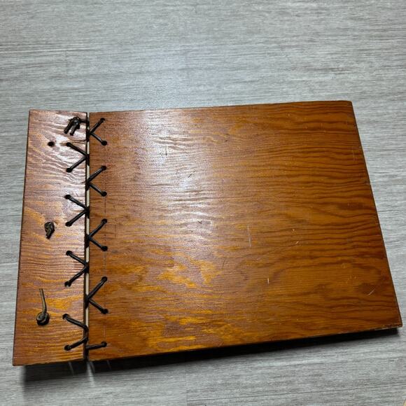 Vintage Wooden Photo Album Scrapbook Drawing Pad Hand-Painted Folk Art 16x12 - Picture 4 of 11